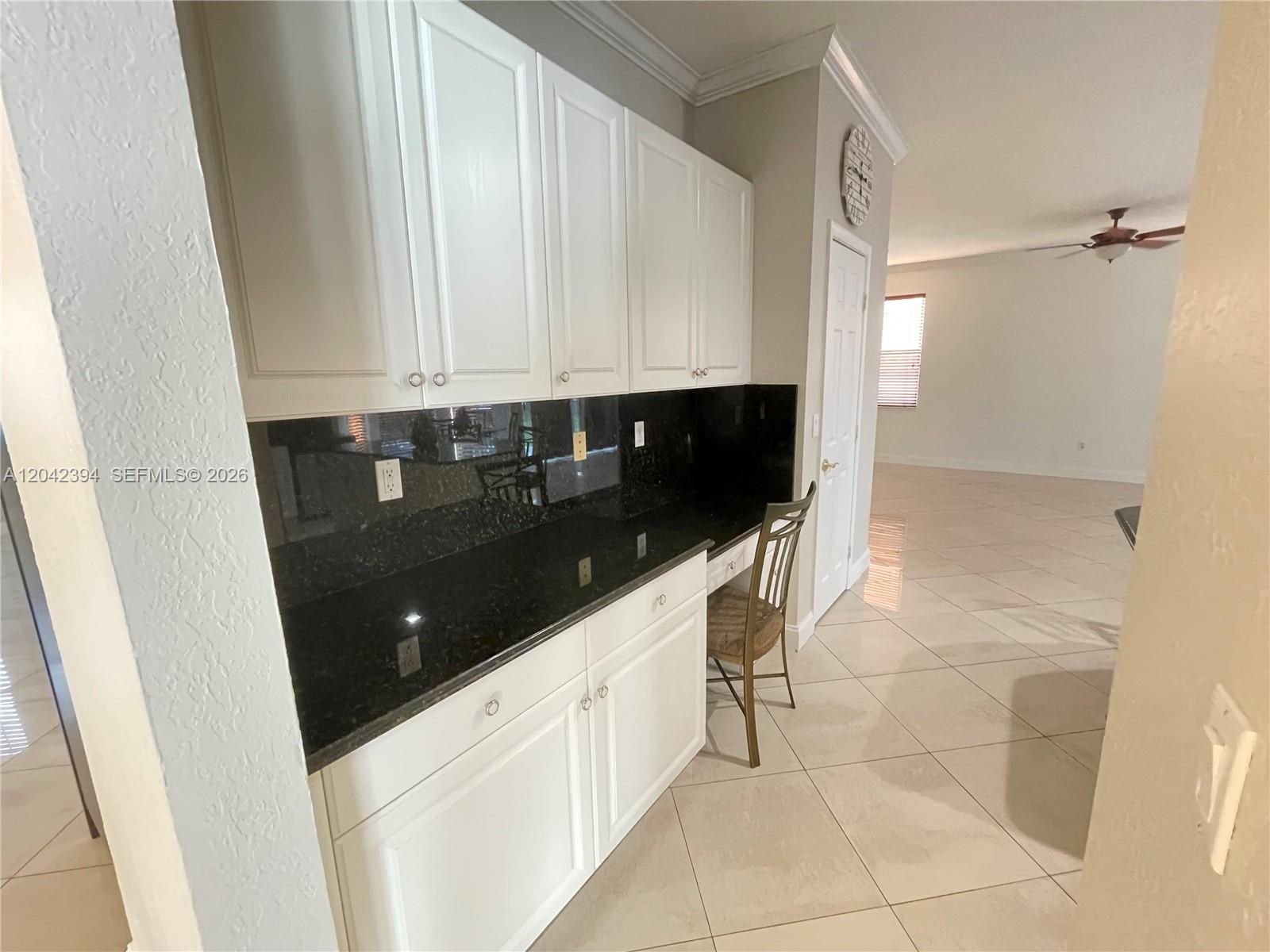 A12042394 Property Photo 13