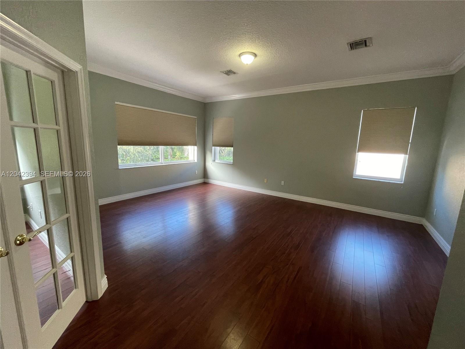 A12042394 Property Photo 21