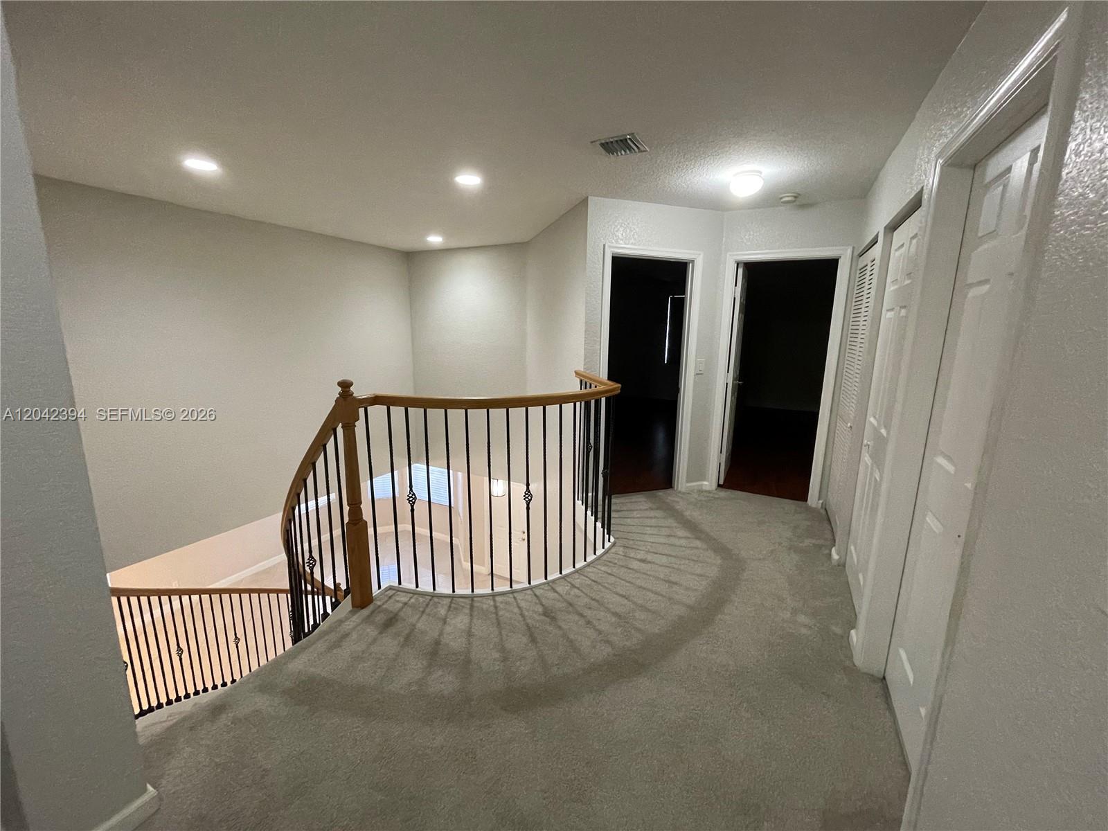 A12042394 Property Photo 31