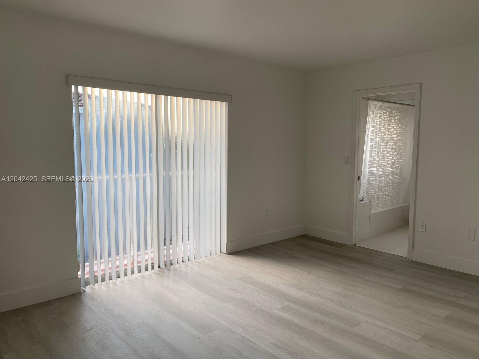5245 Nw 112th Avenue 8 Property Photo 13