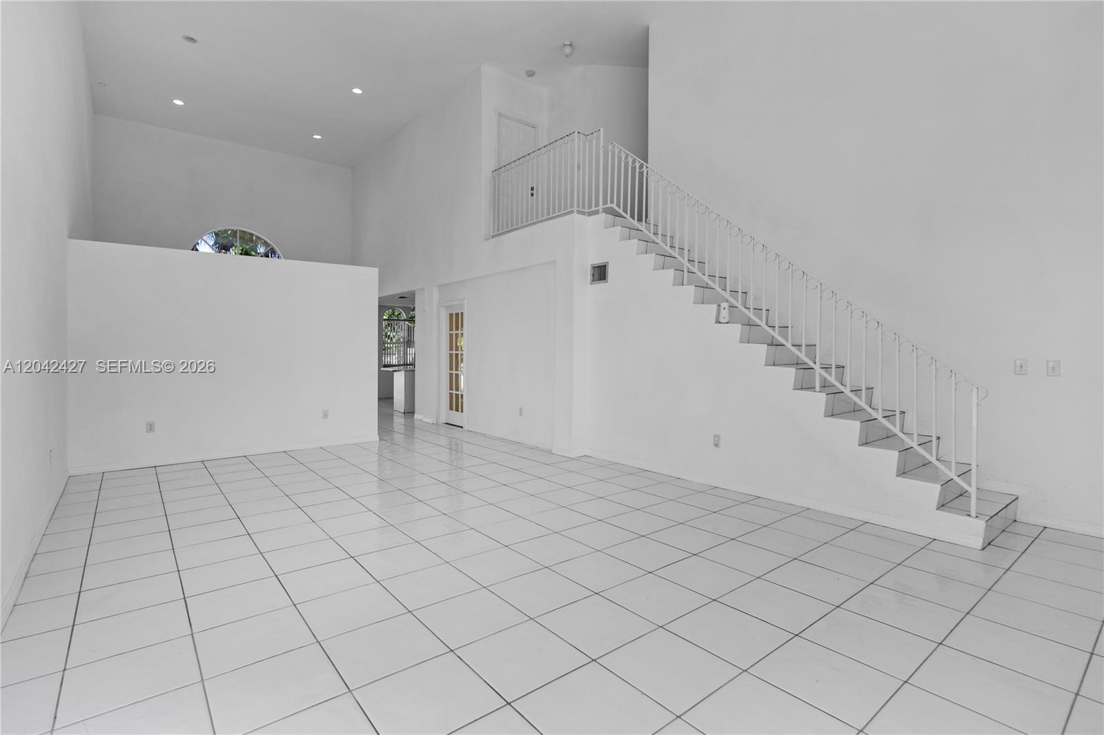 15251 Nw 89th Avenue Property Photo 7