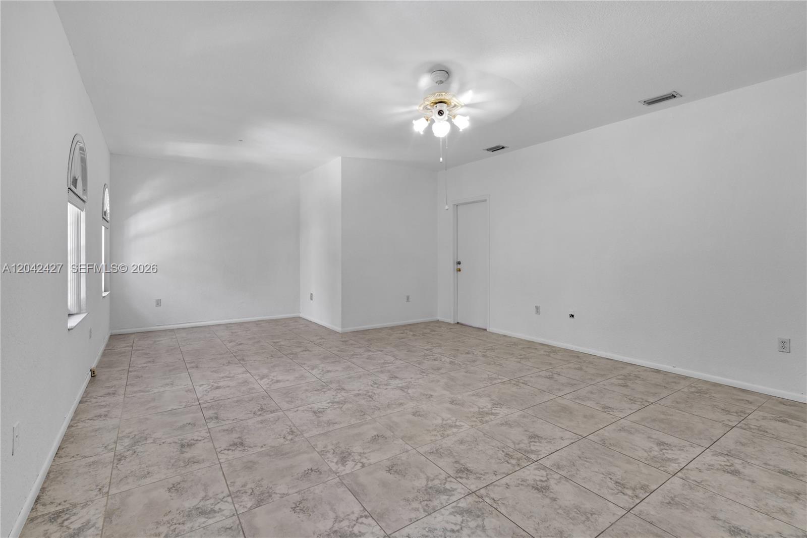 15251 Nw 89th Avenue Property Photo 35