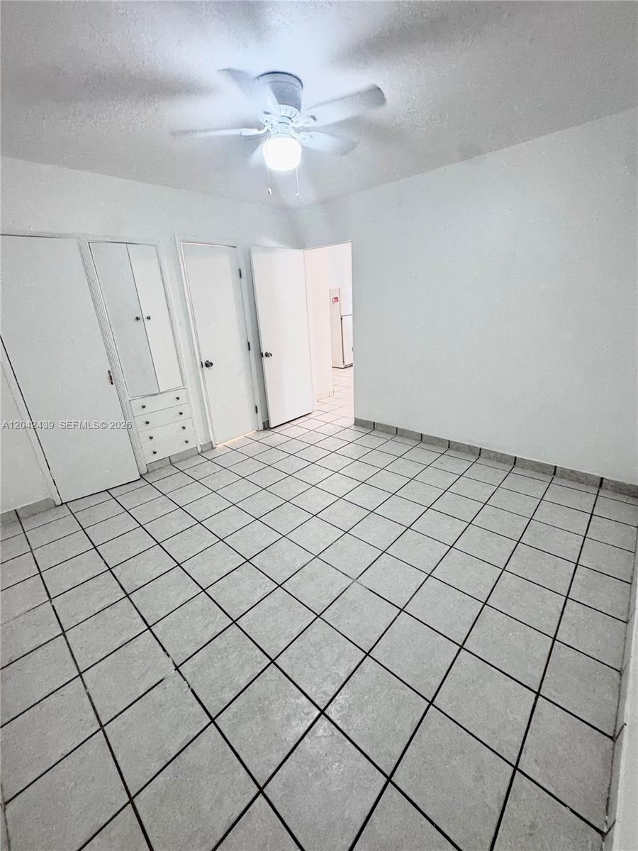 2732 Sw 22nd Street 3 Property Photo 7