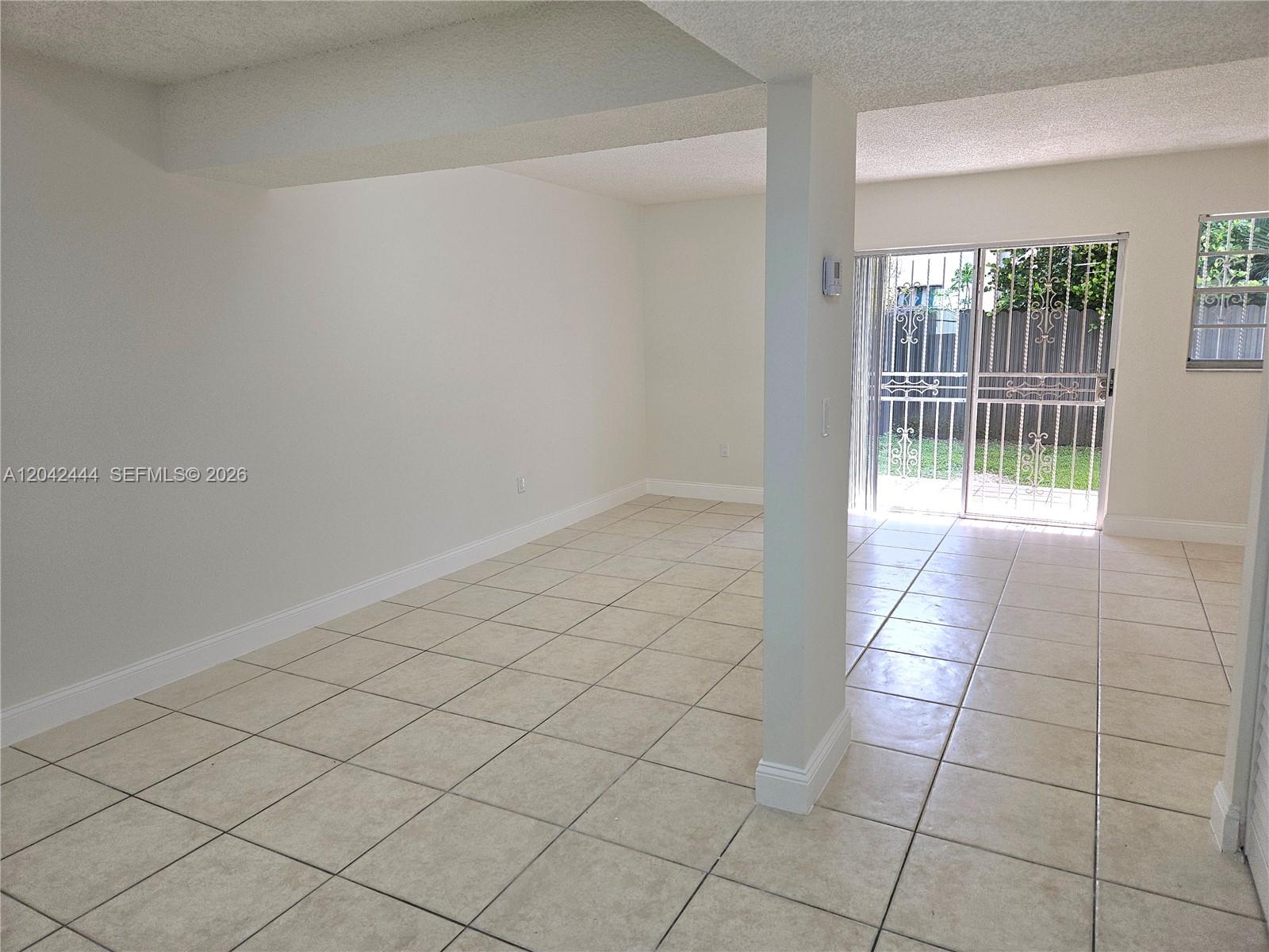 11071 Nw 7th Street 104-15 Property Photo 18