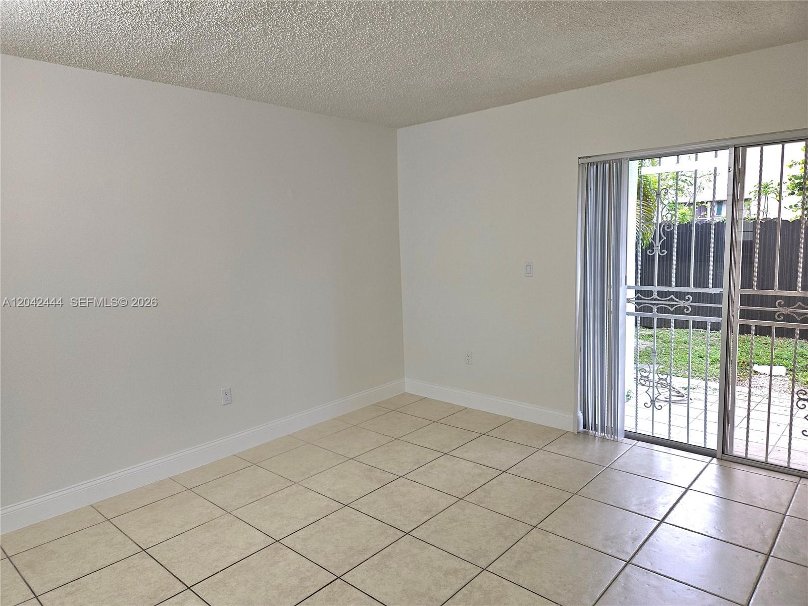 11071 Nw 7th Street 104-15 Property Photo 22