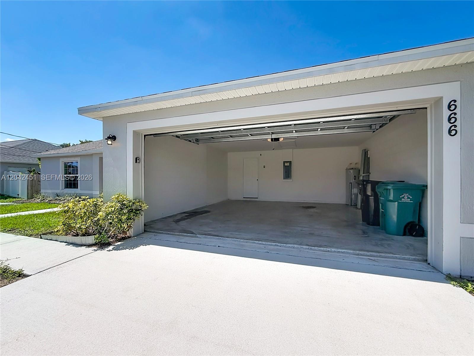 666 Sw Jeanne Avenue Property Photo 27