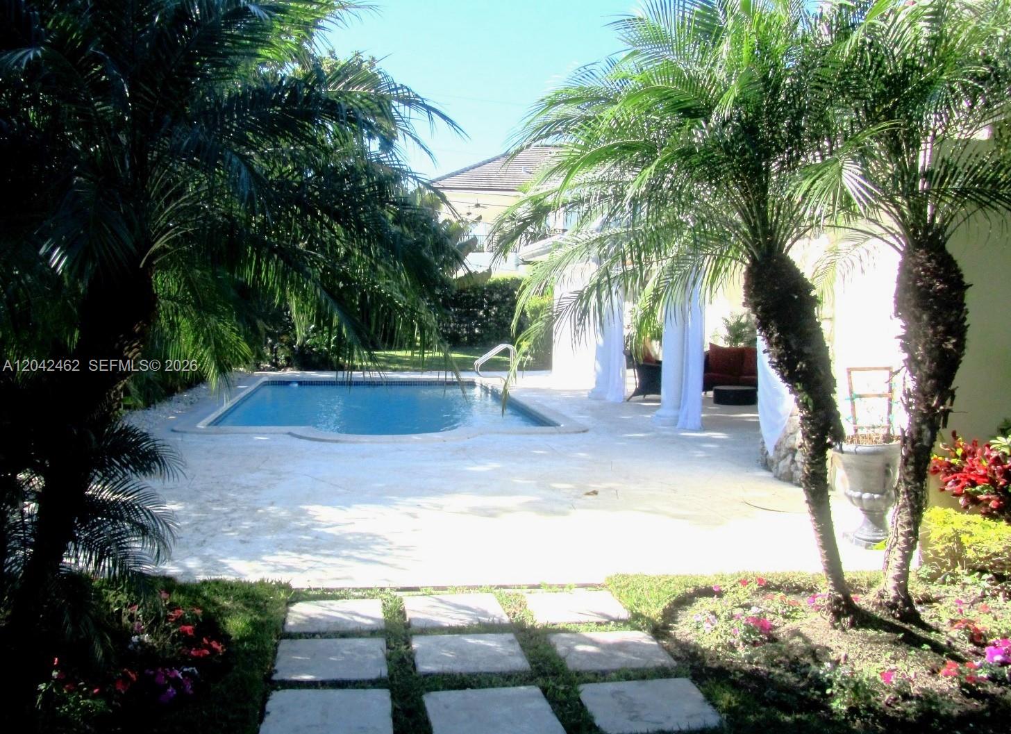 7240 Sw 119th Street Property Photo 4