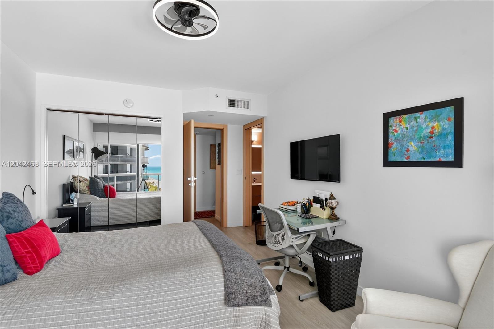 18671 Collins Avenue 1401 Property Photo 20
