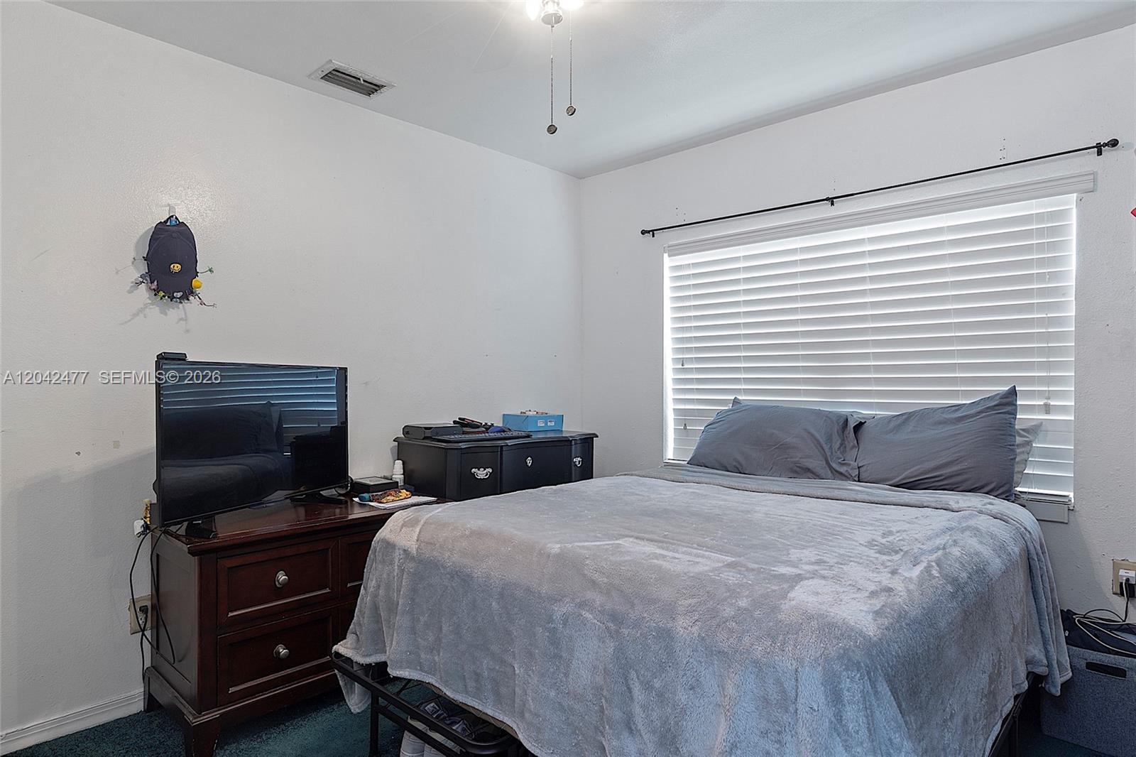 A12042477 Property Photo 14