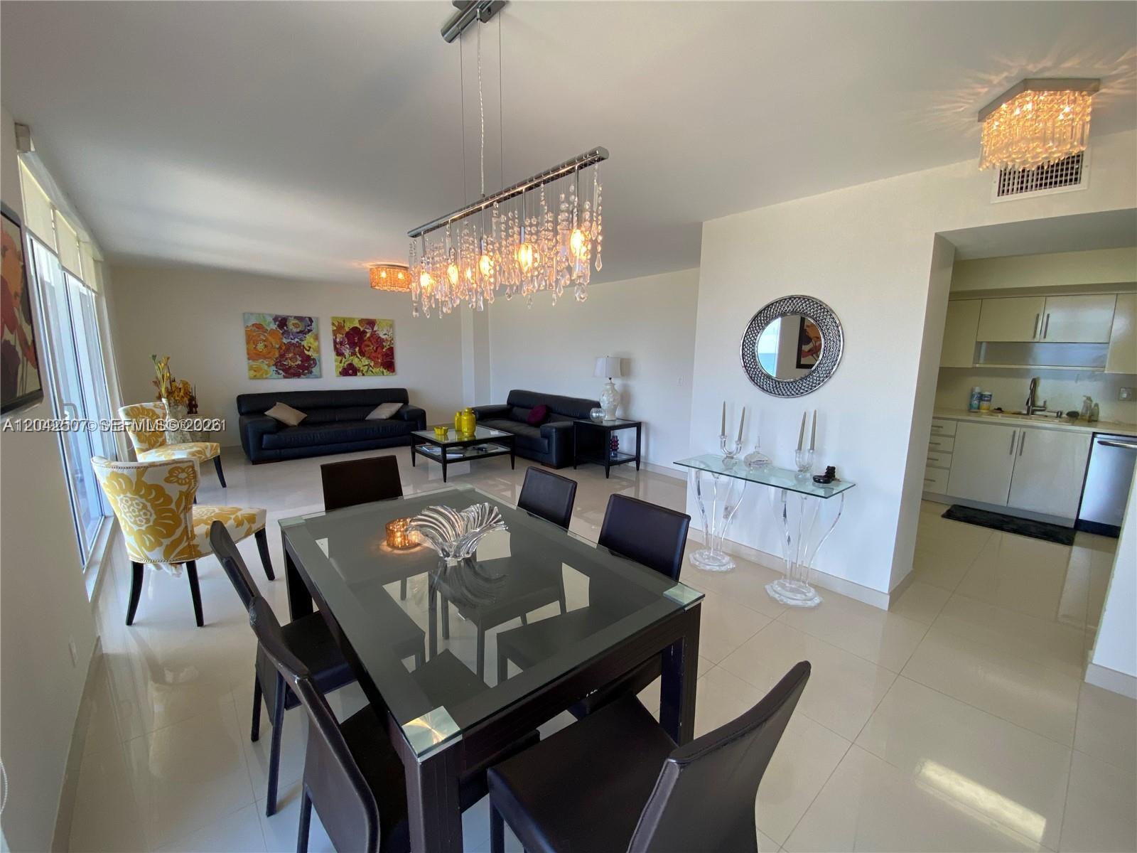 2030 S Ocean Drive 412 Property Photo 9