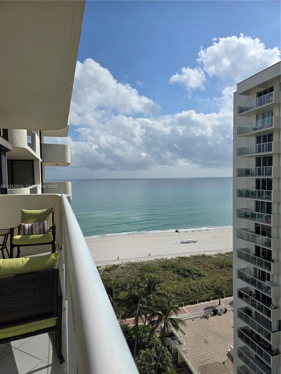 5757 Collins Avenue 1604 Property Photo 41