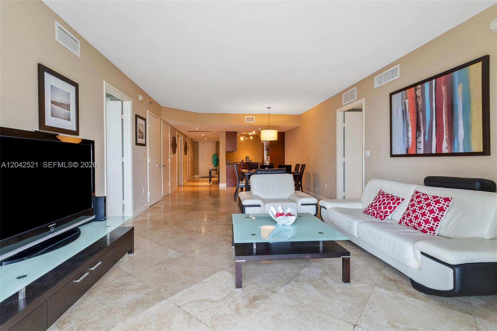 1800 S Ocean Drive 608 Property Photo 4