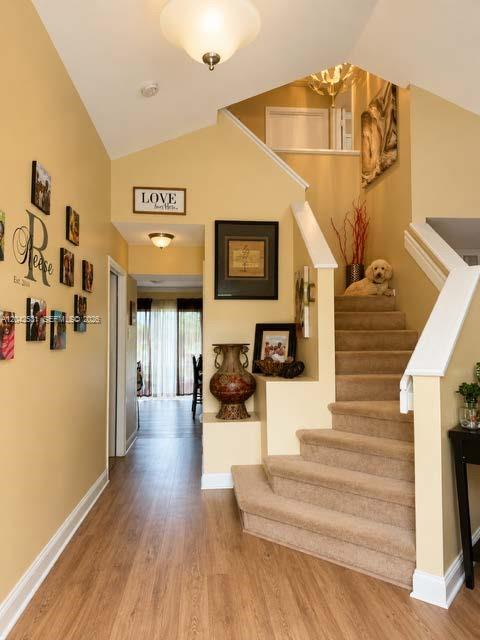 4351 Leicester Court Property Photo 2