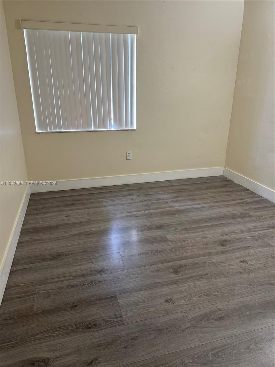 9429 Fontainebleau Boulevard 105-33 Property Photo 3