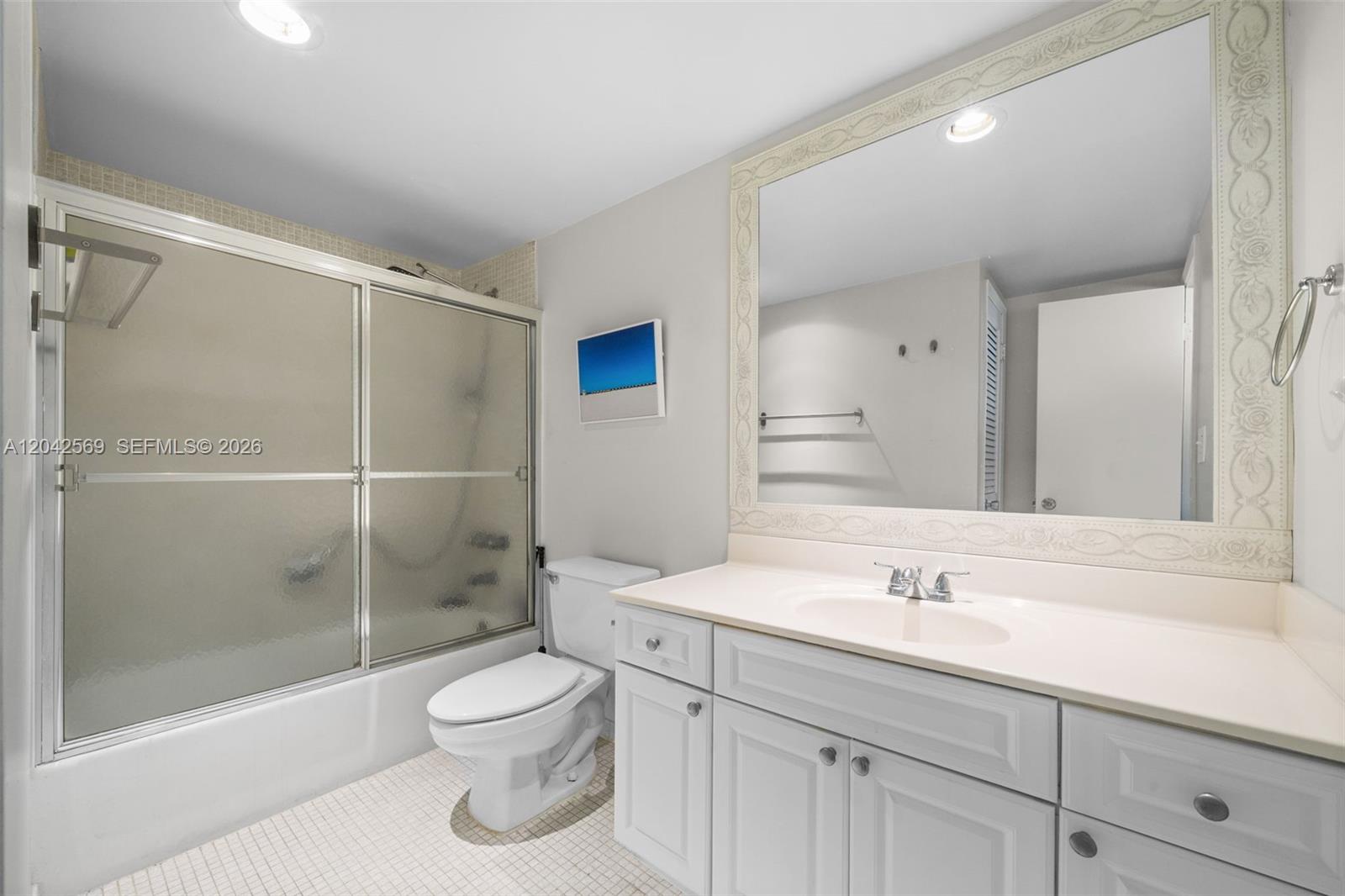 19380 Collins Avenue 1224 Property Photo 19