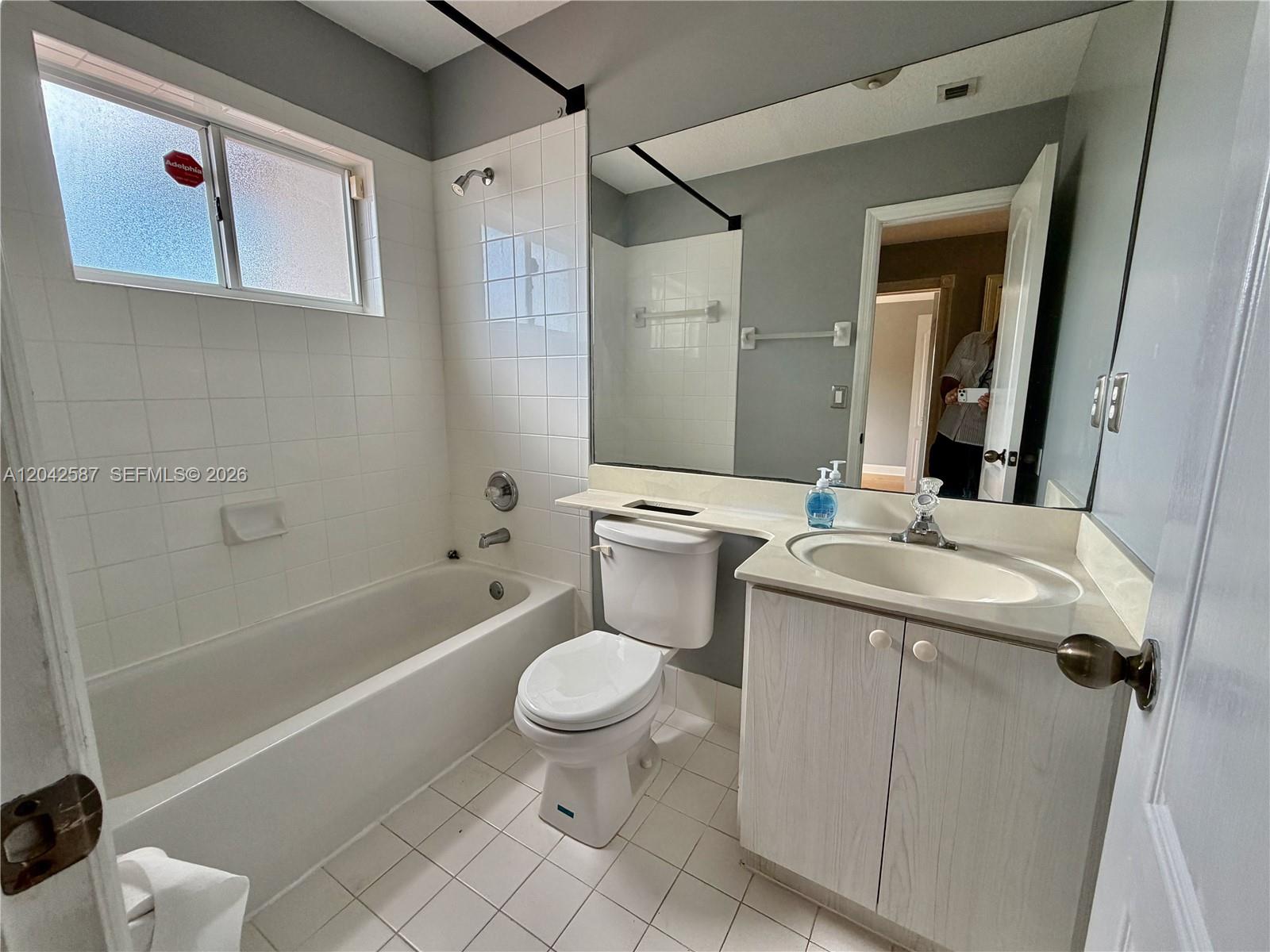 2825 Sw 127th Way Property Photo 12