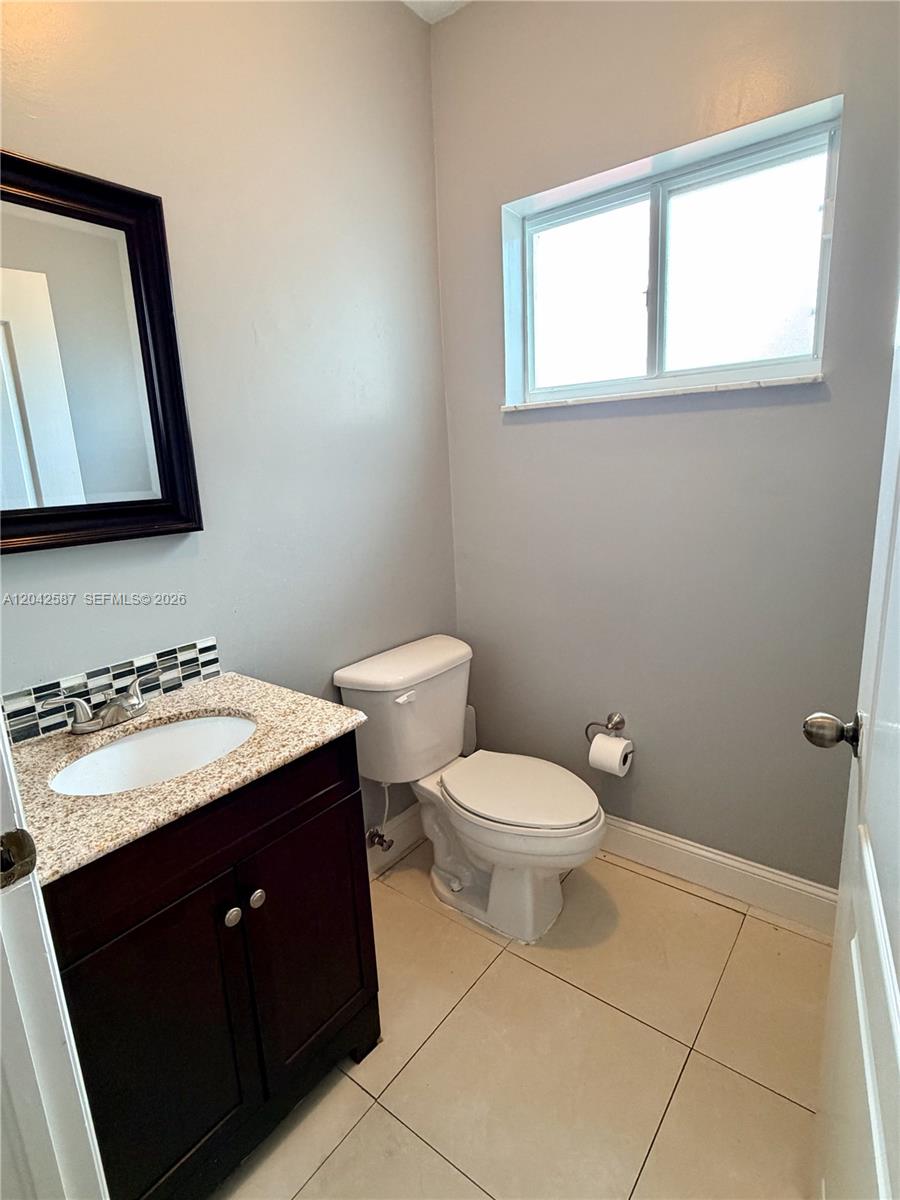 2825 Sw 127th Way Property Photo 14