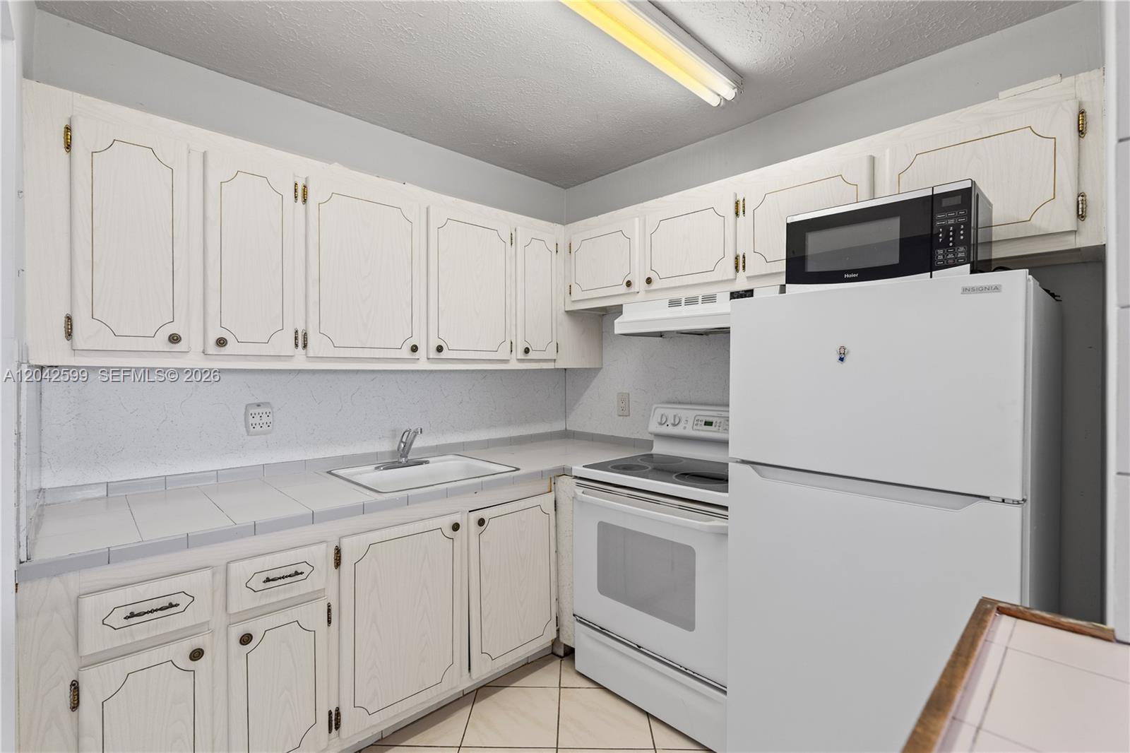 237 Camden J 237 Property Photo 8