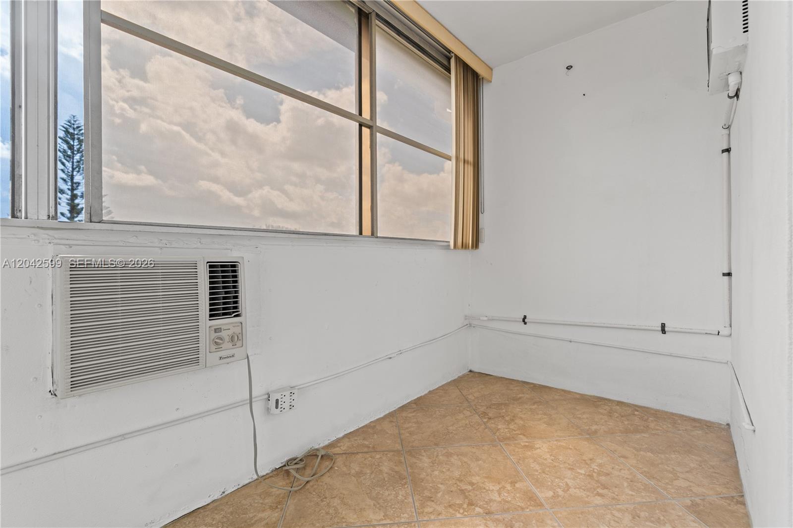 237 Camden J 237 Property Photo 32