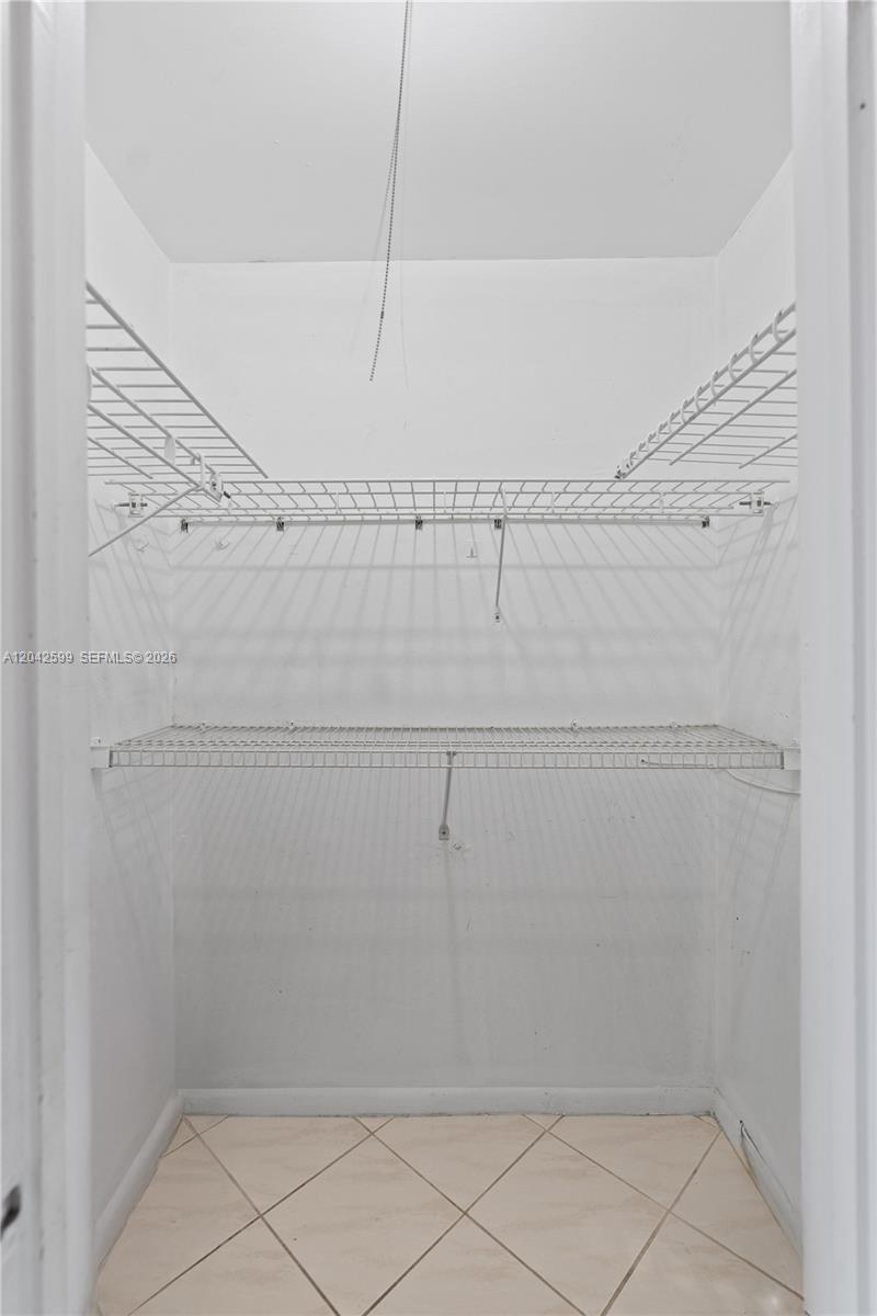 237 Camden J 237 Property Photo 33