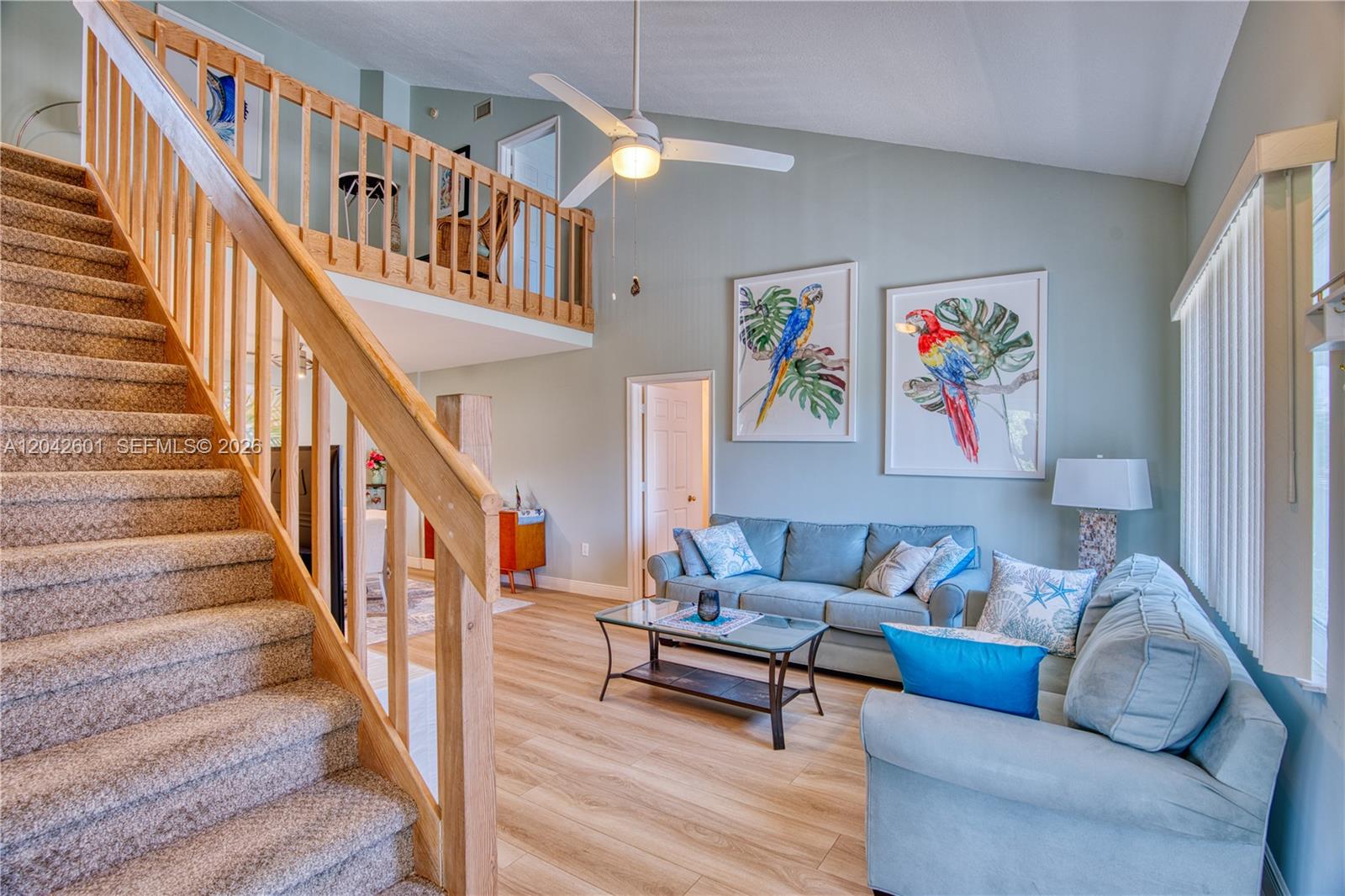 A12042601 Property Photo 4