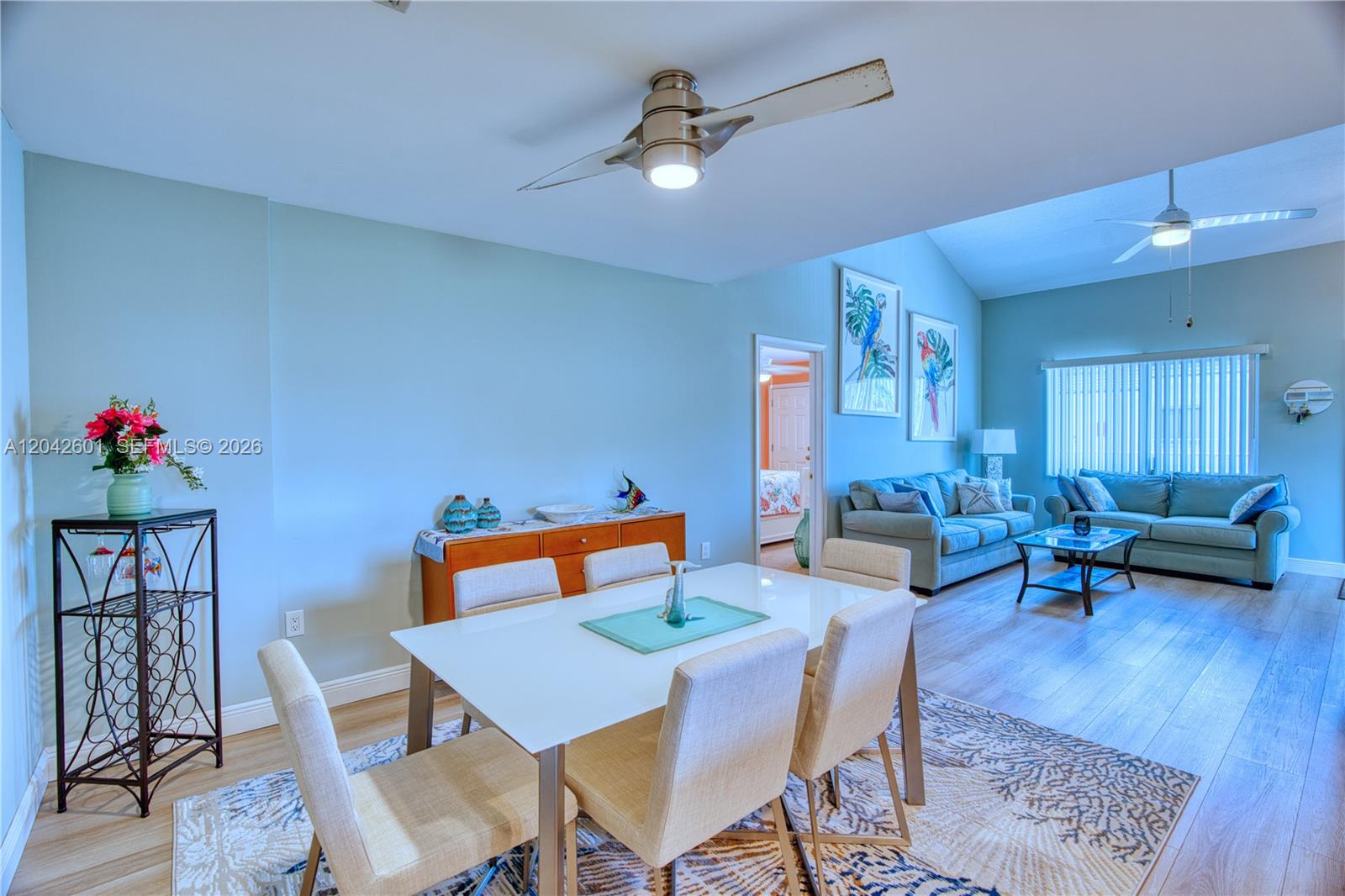 A12042601 Property Photo 7