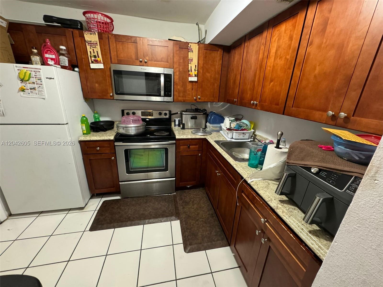 3600 Nw 21st Street 301 Property Photo 1