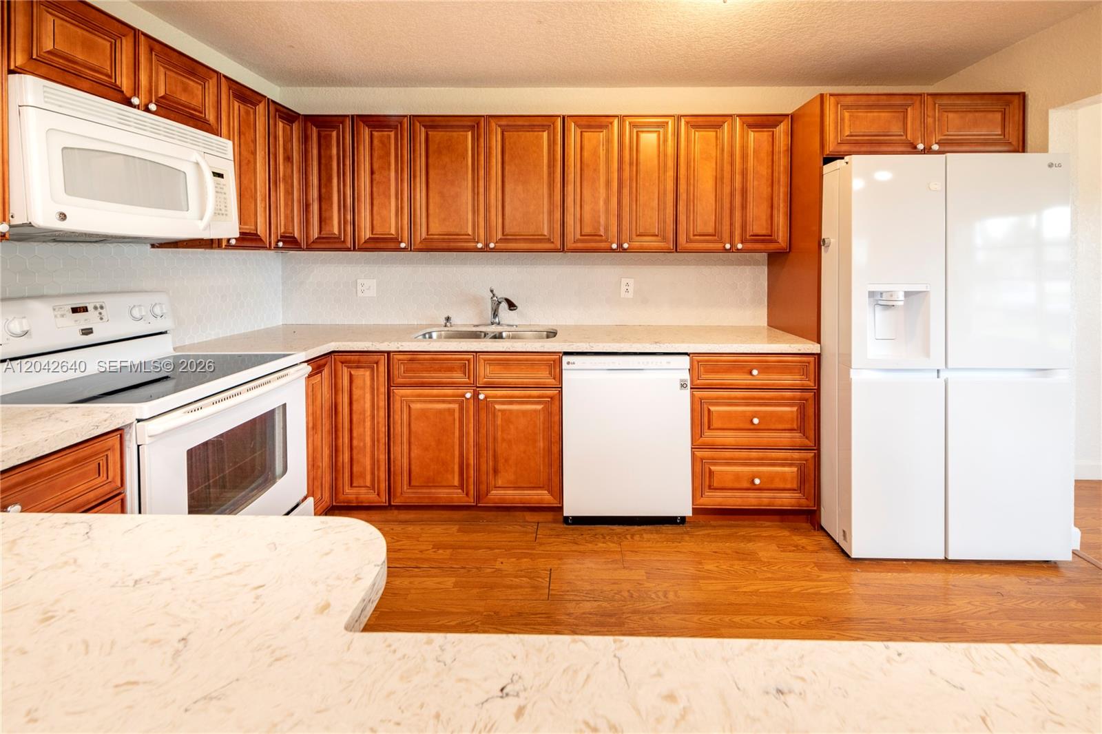 8555 Nw 10th Street B106 Property Photo 5