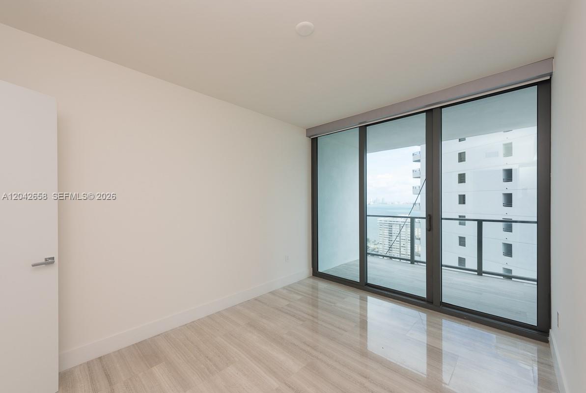 1451 Brickell Avenue 2103 Property Photo 8