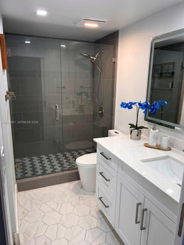 2350 Ne 135th Street 209 Property Photo 22