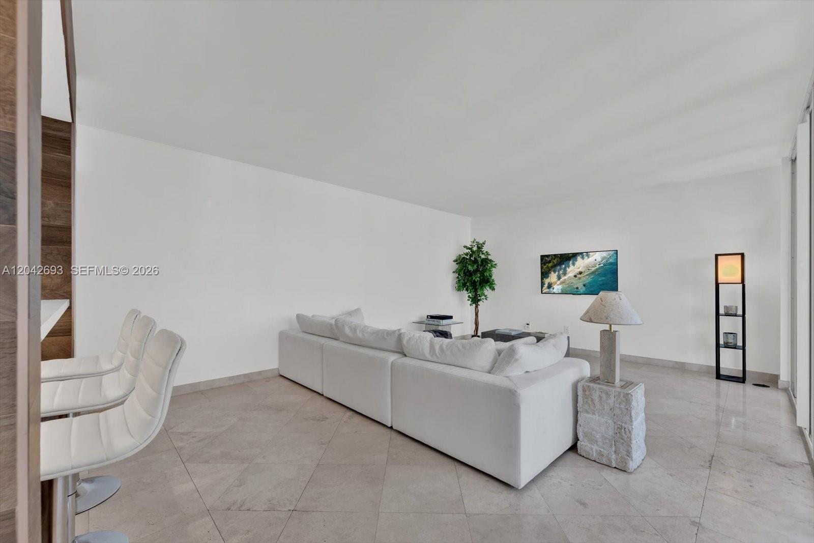 4201 Collins Avenue 2301 Property Photo 16