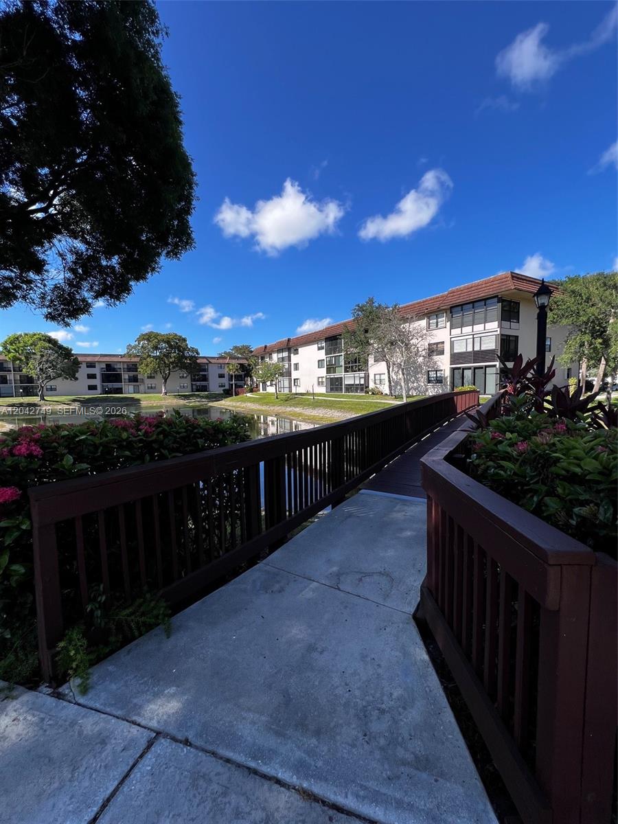 4975 E Sabal Palm Boulevard 304 Property Photo 3