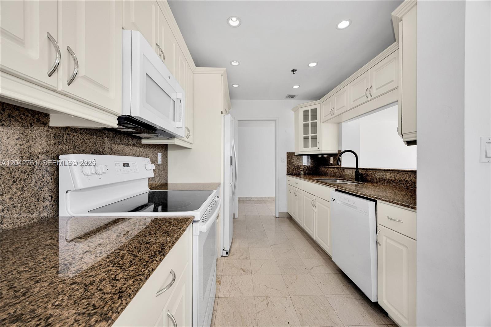 201 Crandon Boulevard 643 Property Photo 26