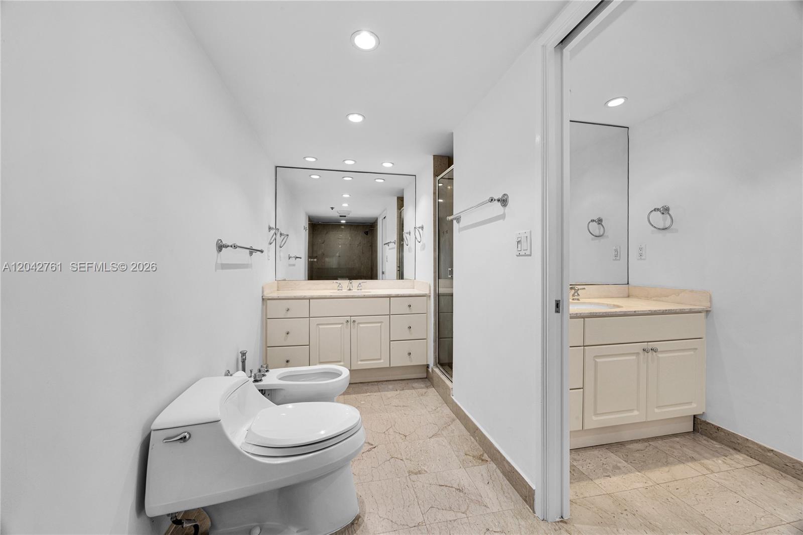 201 Crandon Boulevard 643 Property Photo 34