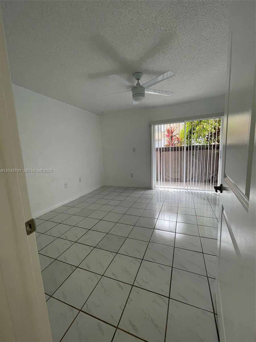 10832 Sw 88th Street U13 Property Photo 5