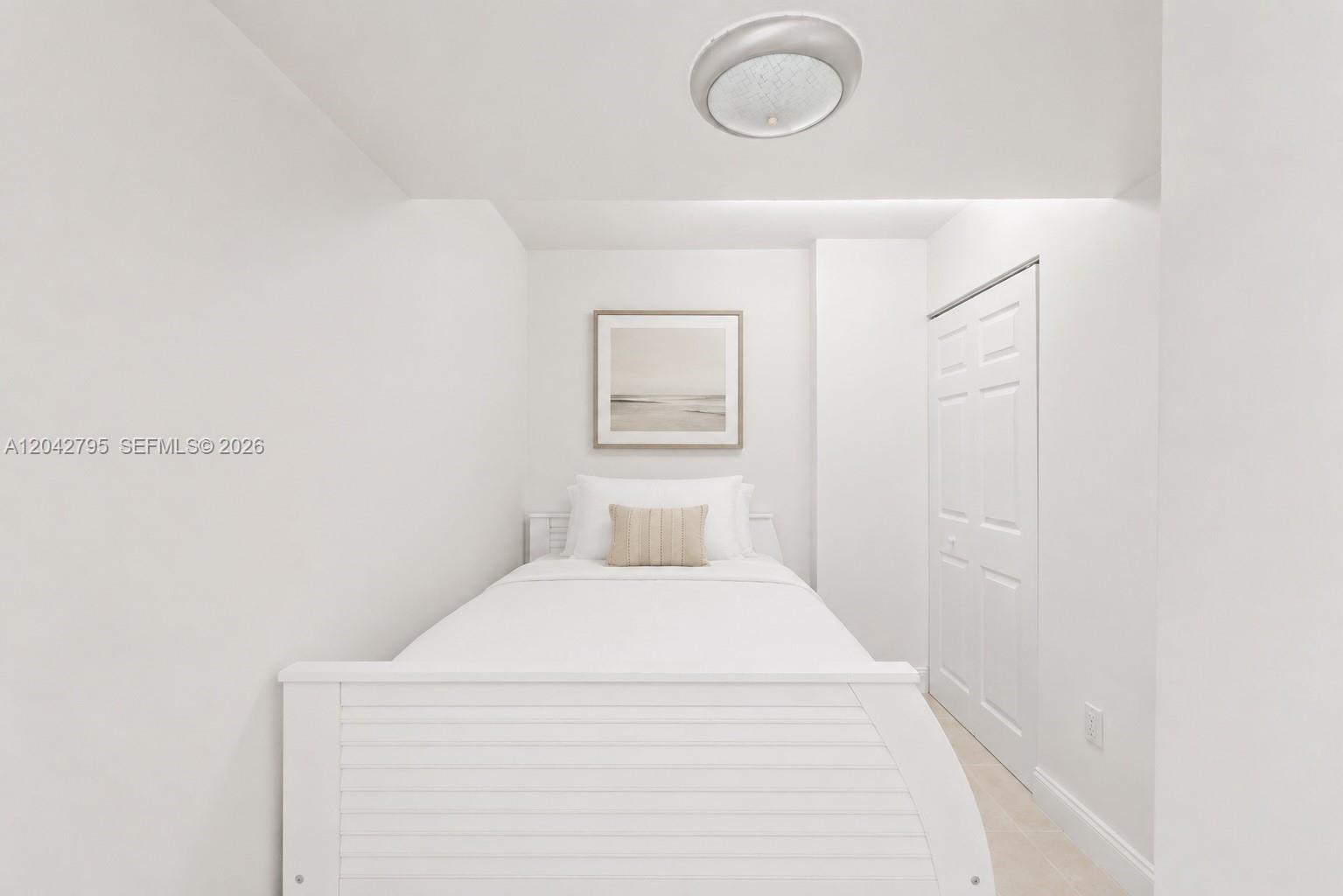 2030 S Ocean Drive 816 Property Photo 12
