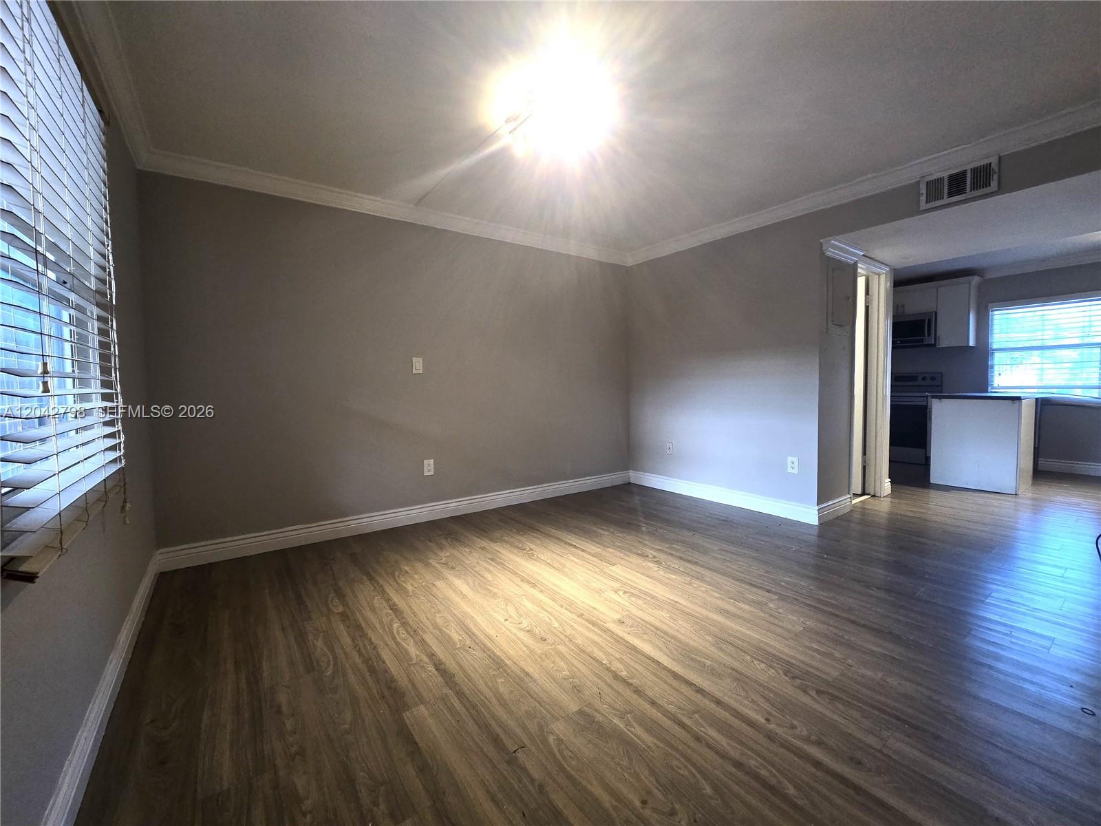 914 Sw 8th Avenue 57 Property Photo 7