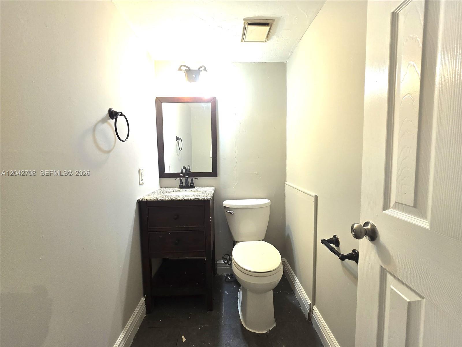 914 Sw 8th Avenue 57 Property Photo 11
