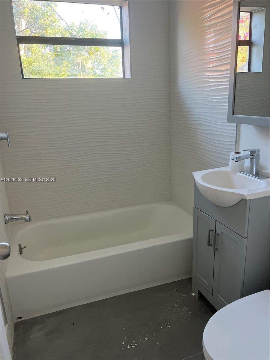 2126 Arthur Street 1 Property Photo 7