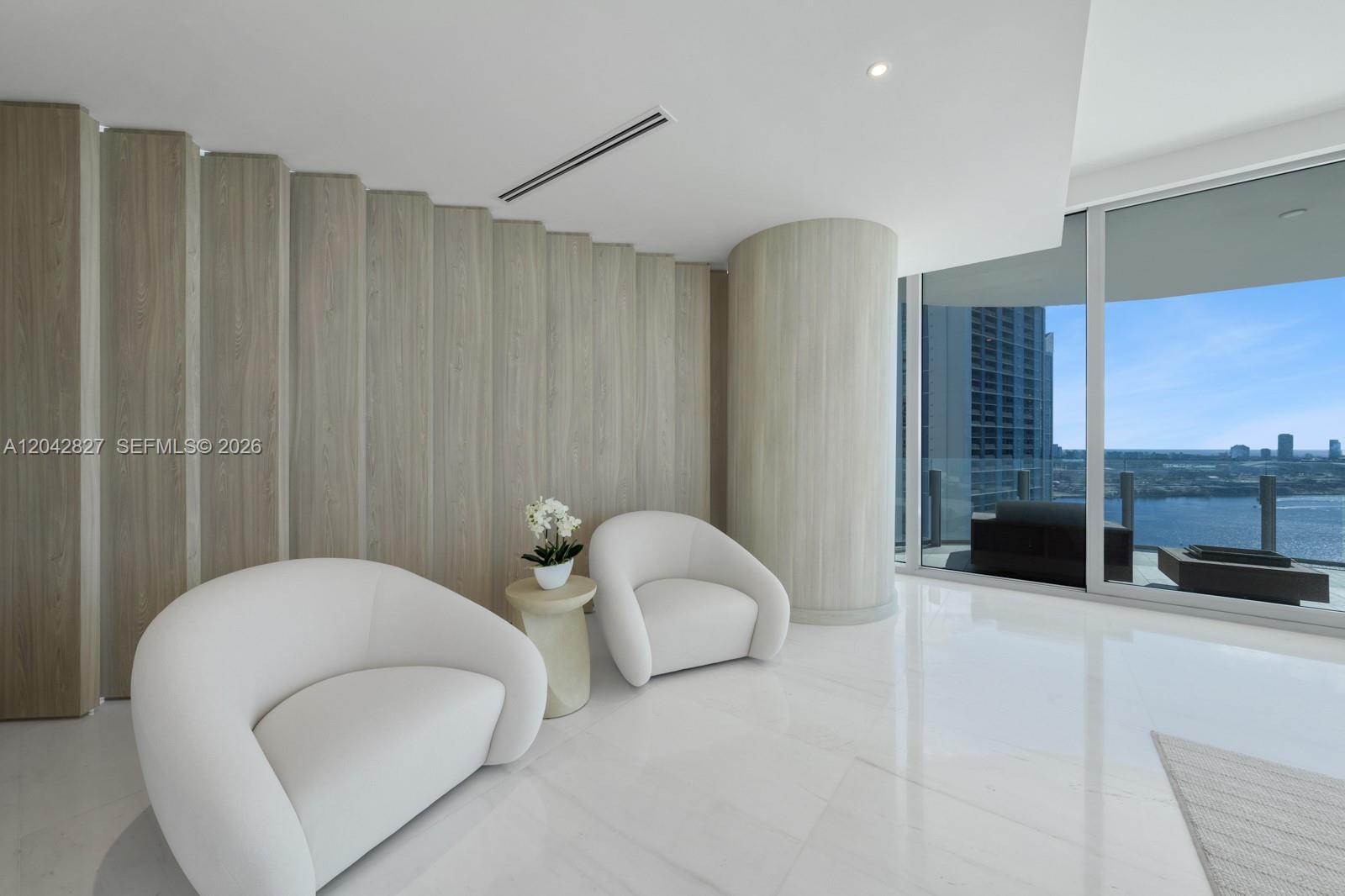 300 Biscayne Boulevard Way 2701 Property Photo 5