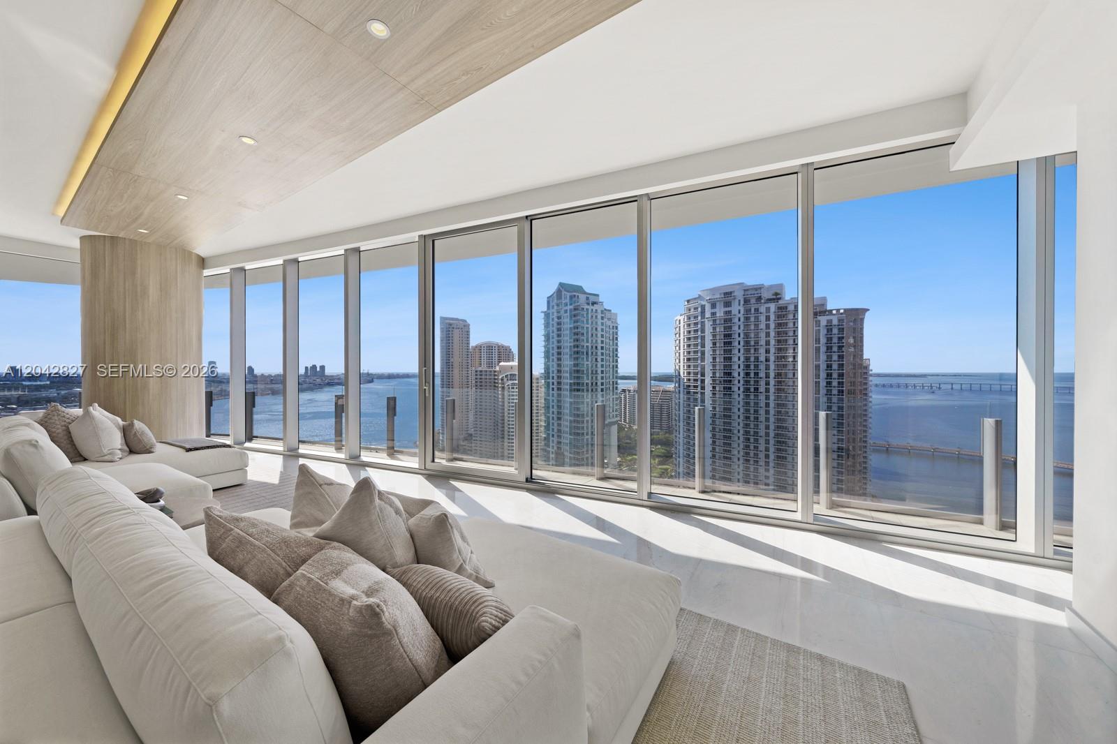 300 Biscayne Boulevard Way 2701 Property Photo 6