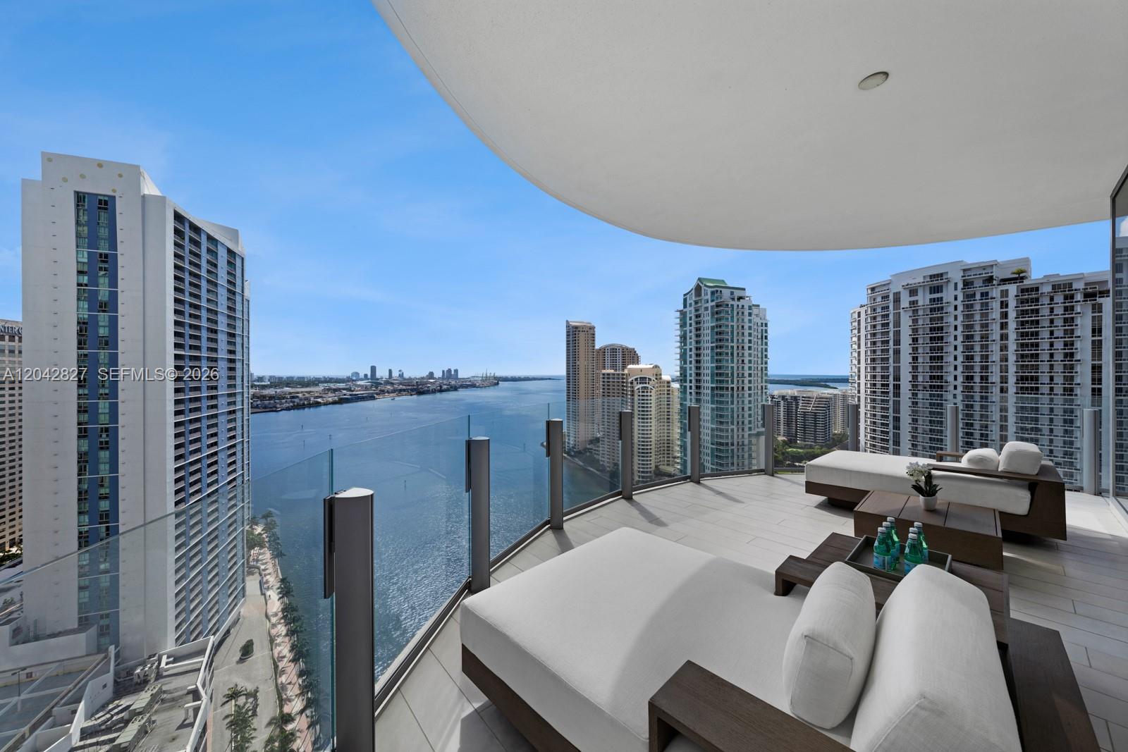 300 Biscayne Boulevard Way 2701 Property Photo 7