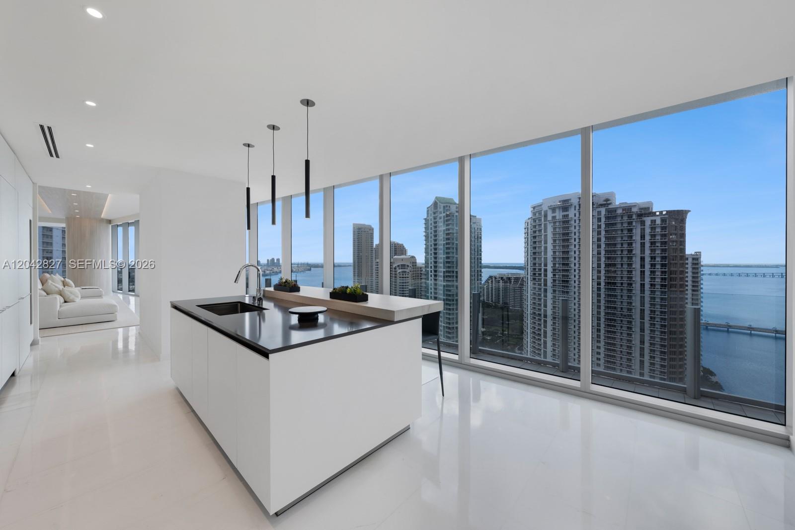 300 Biscayne Boulevard Way 2701 Property Photo 9