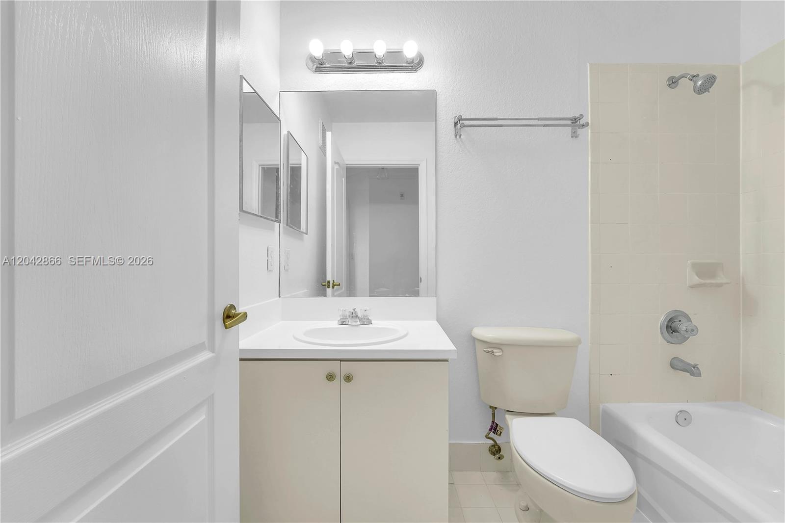8858 W Flagler Street 210 Property Photo 20