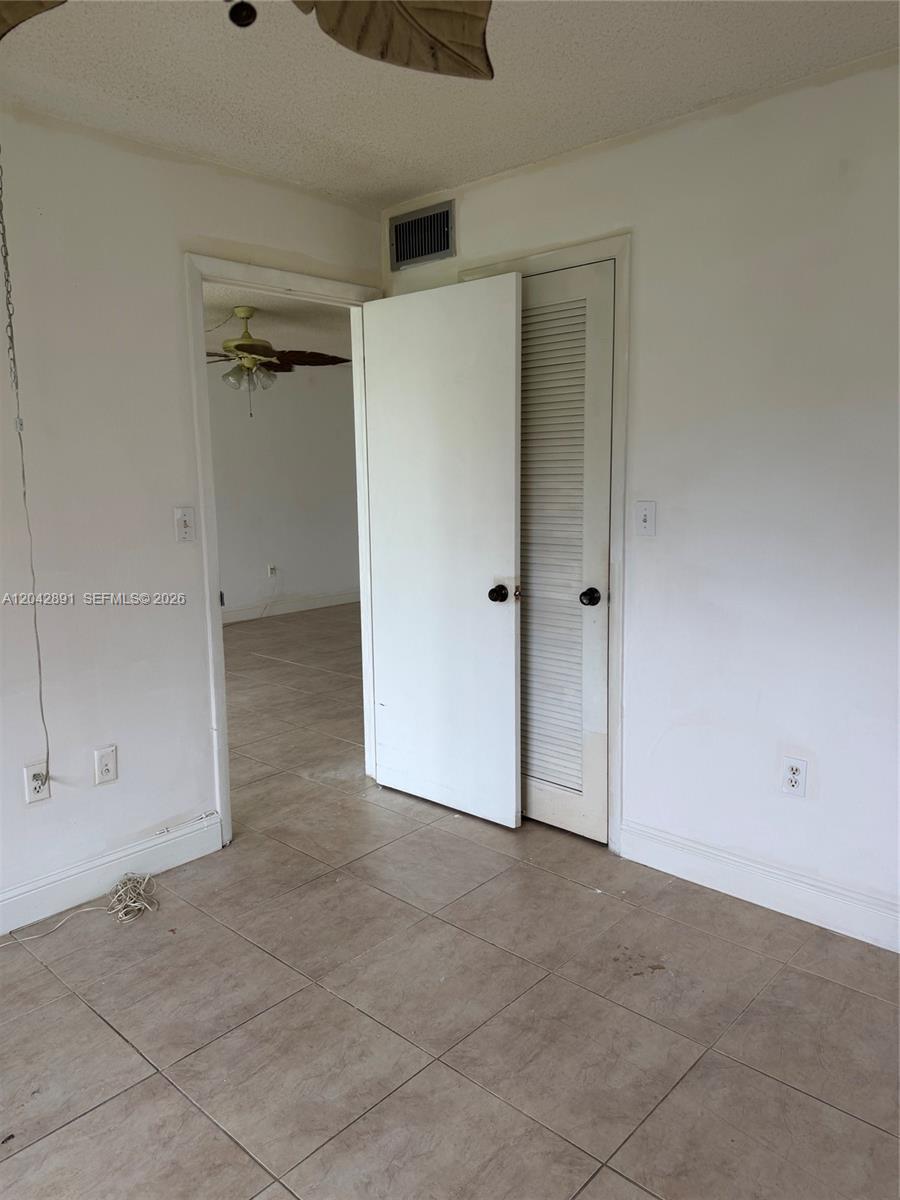 2741 N Pine Island Road 109 Property Photo 13