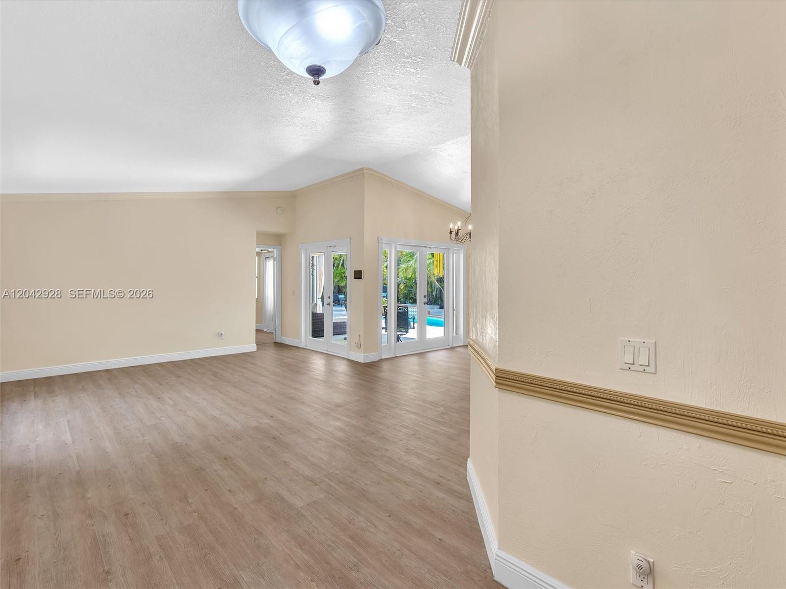 15045 Sw 138th Place Property Photo 4