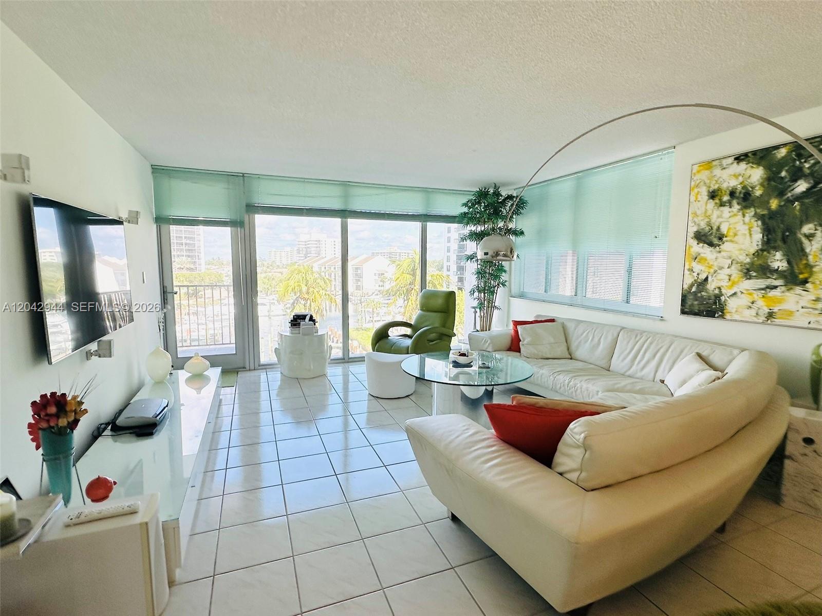 4750 S Ocean Boulevard 401 Property Photo 8