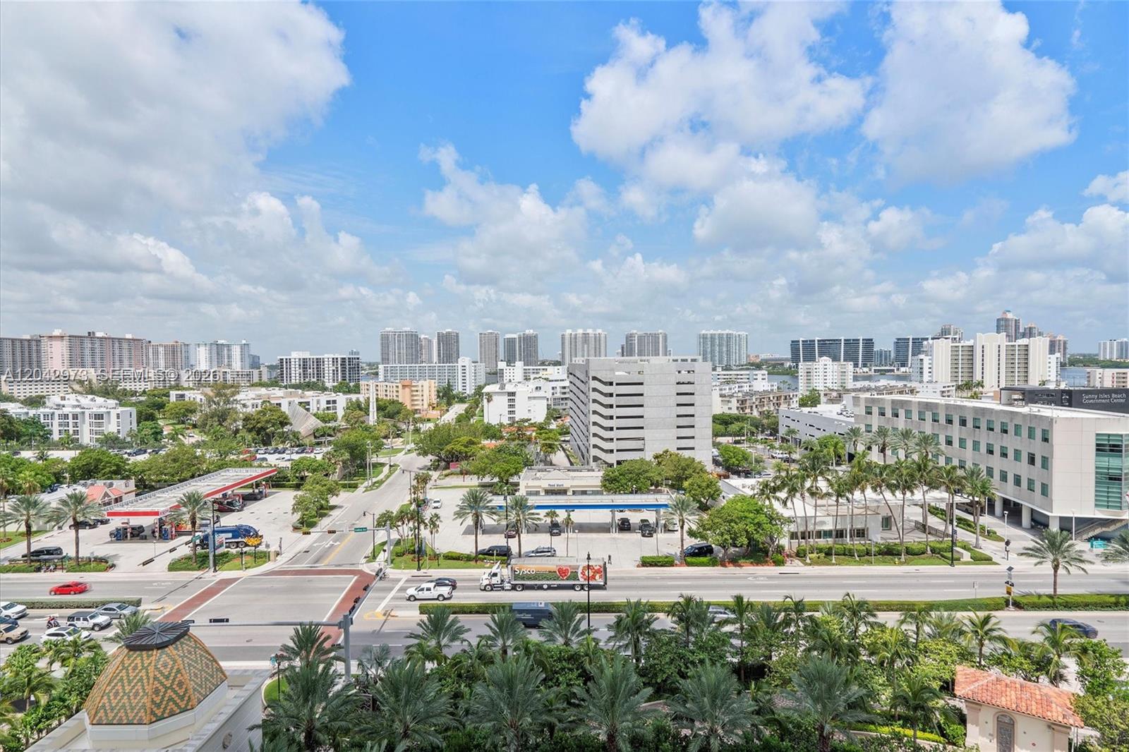 17901 Collins Avenue 902 Property Photo 46