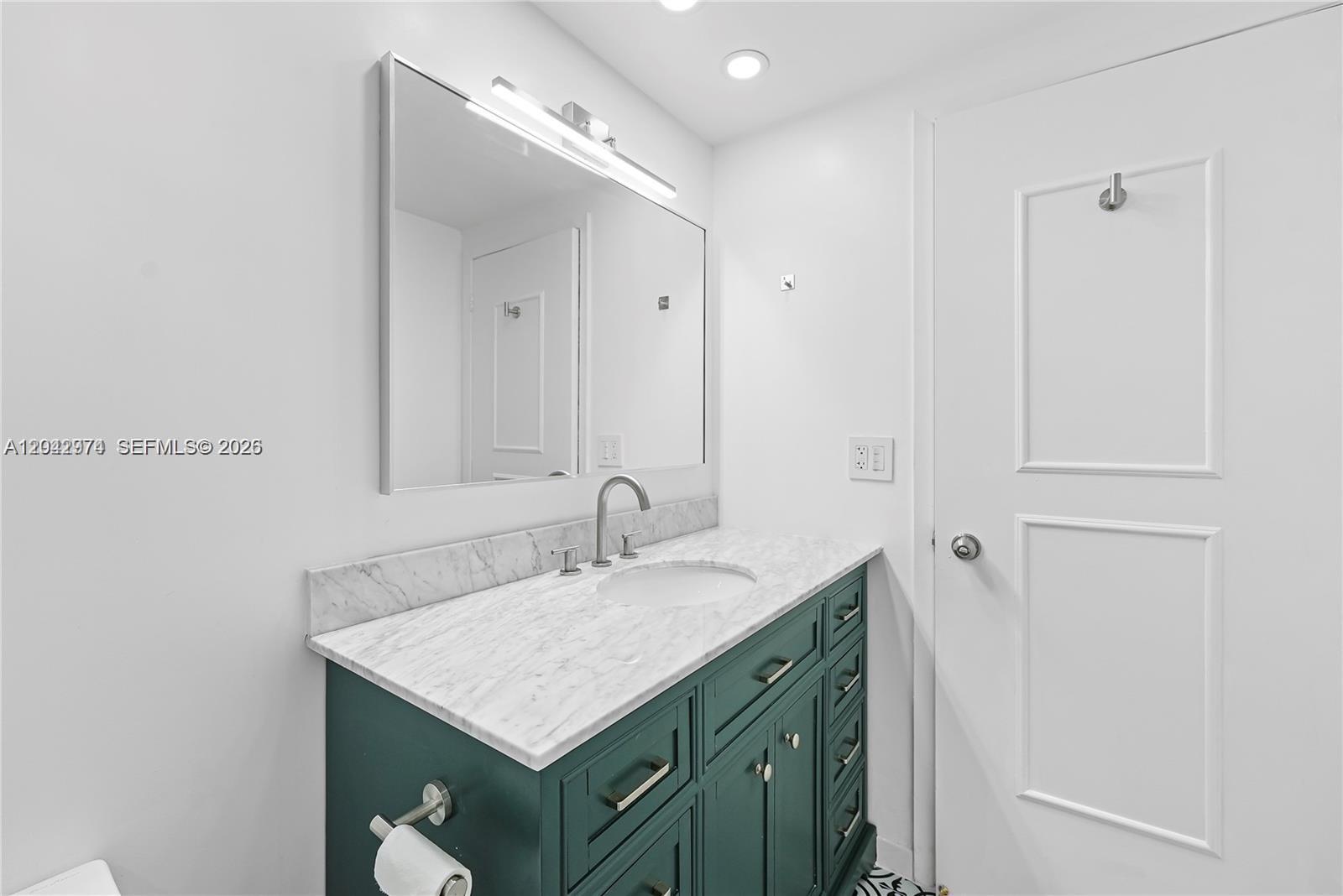2500 Parkview Drive 1503 Property Photo 16