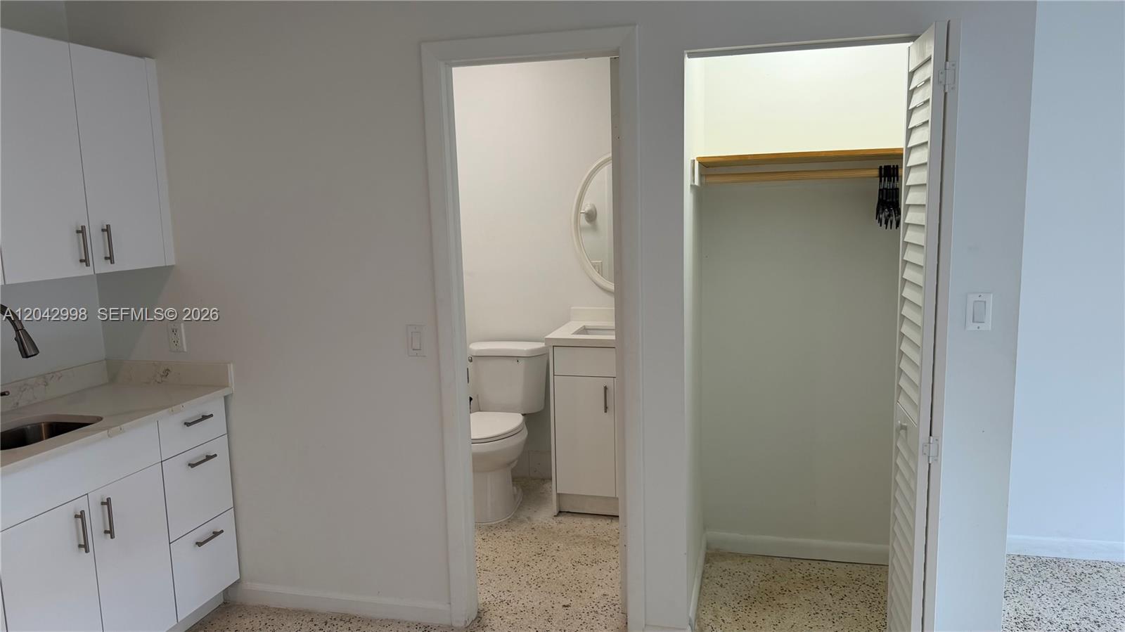 612 Nw 43rd Court 0 Property Photo 5